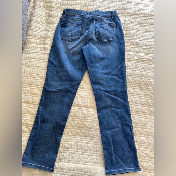 Democracy Straight Leg Jeans with Classic Denim Texture size 10 - Picture 2 of 6